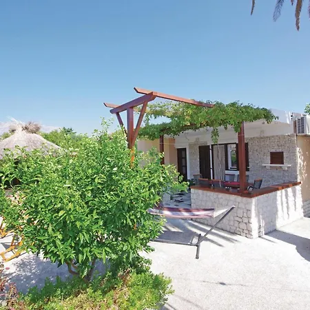 Tatil Evi Stunning In With Kitchen